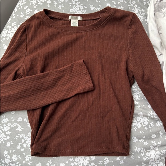Bozzolo Brown Ribbed Fitted Long Sleeve Tee - Picture 1 of 2